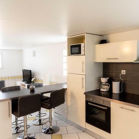 Charmant 2 Pieces Moderne Clichy-sous-Bois Экстерьер фото