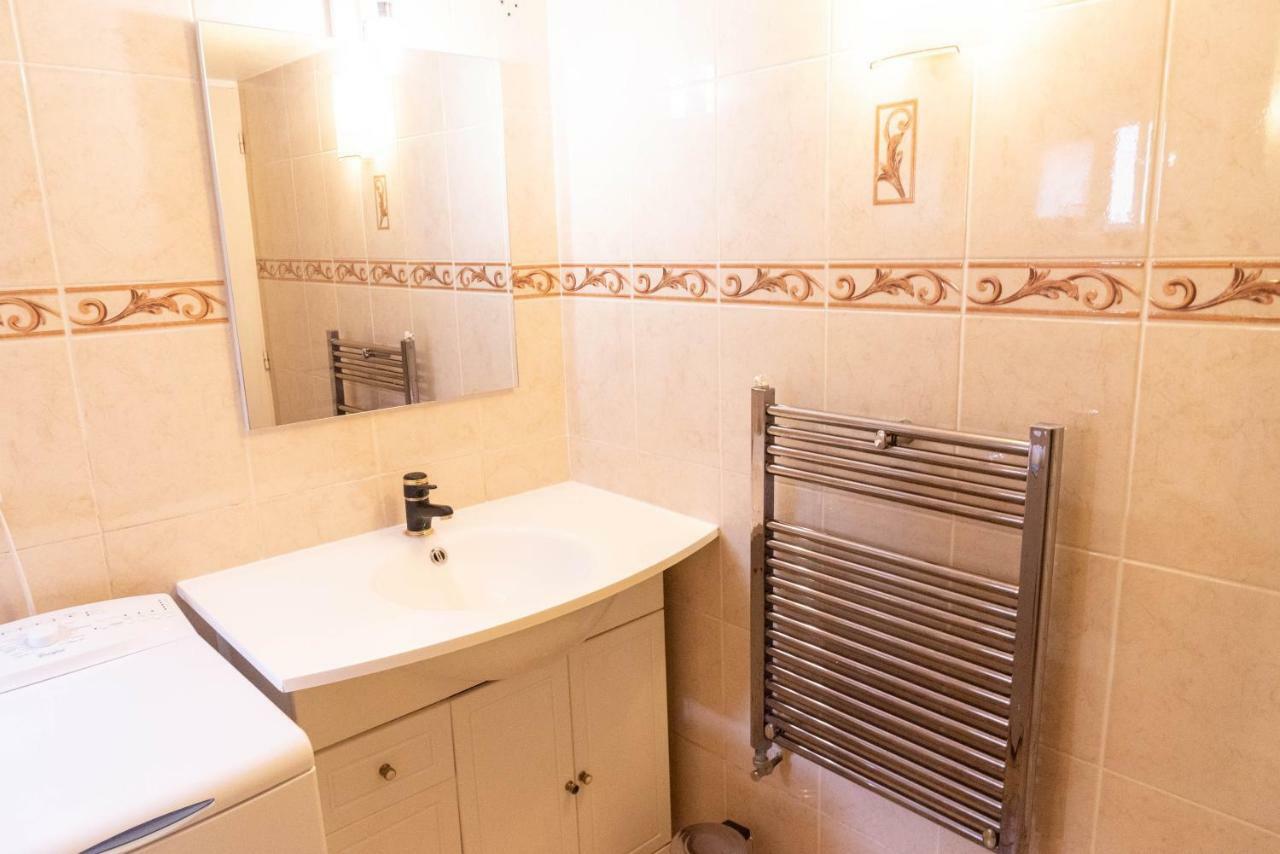 Charmant 2 Pieces Moderne Clichy-sous-Bois Экстерьер фото